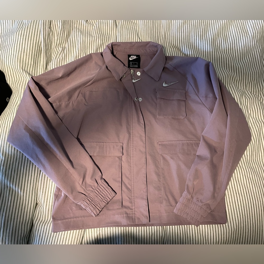 Nike women’s lavender Utility Shirt Jacket